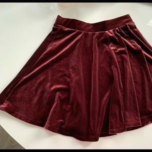 A-line velvet skirt